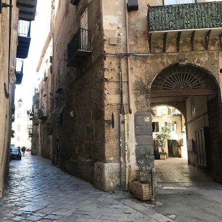 La Fabbrica Del Vicere Appartement Palermo Buitenkant foto