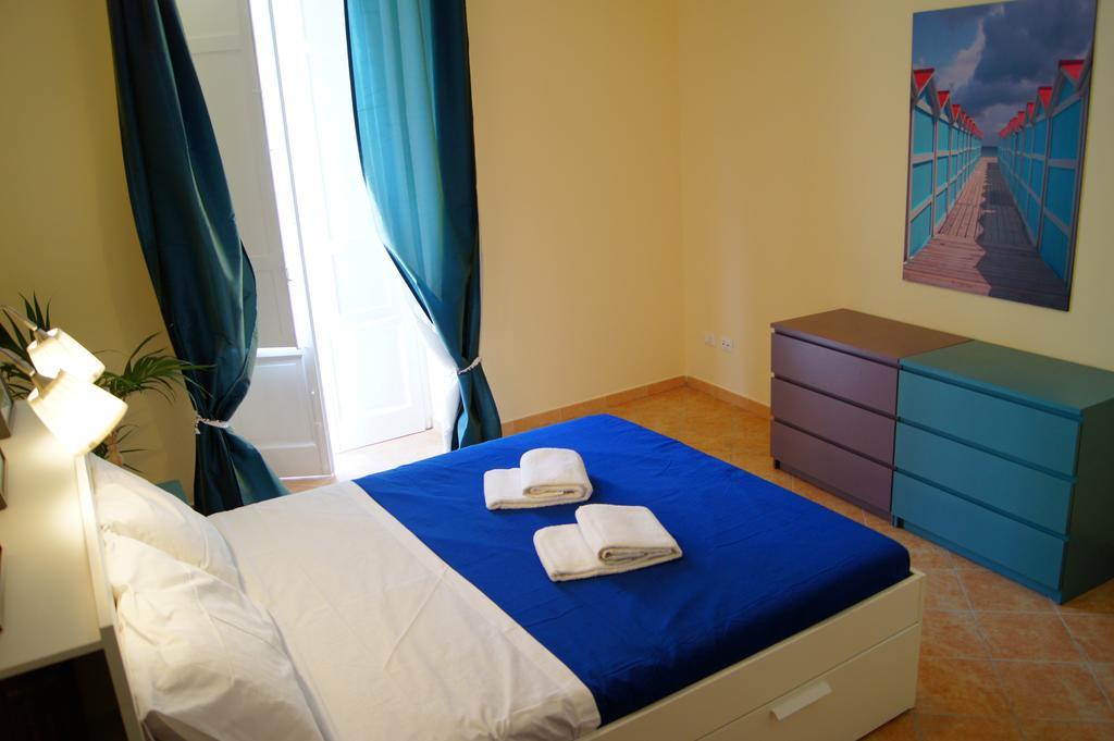 La Fabbrica Del Vicere Appartement Palermo Kamer foto